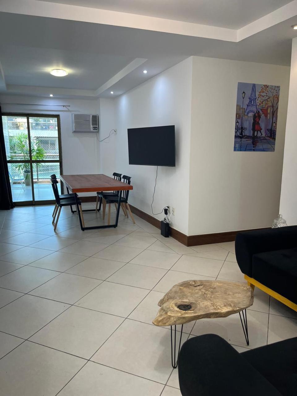 Apartment No Recreio,